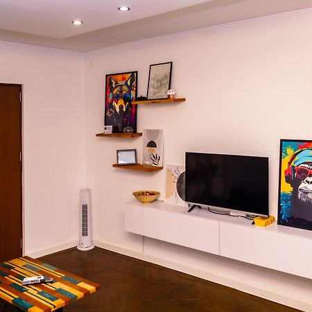 Zaza Apartament - Central Area, With Balcony Târgu Jiu Exterior photo